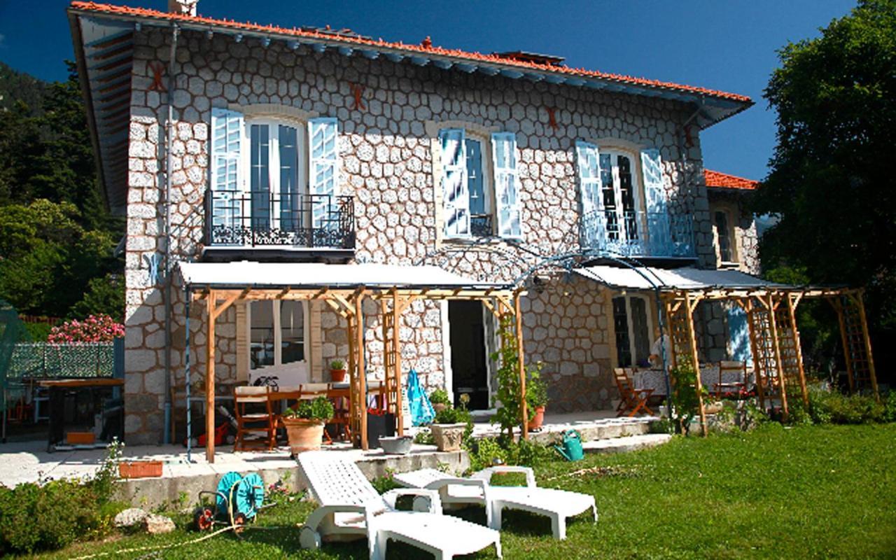 La Pierre Bleue / Chambres D'Hotes Saint-Martin-Vesubie Bagian luar foto