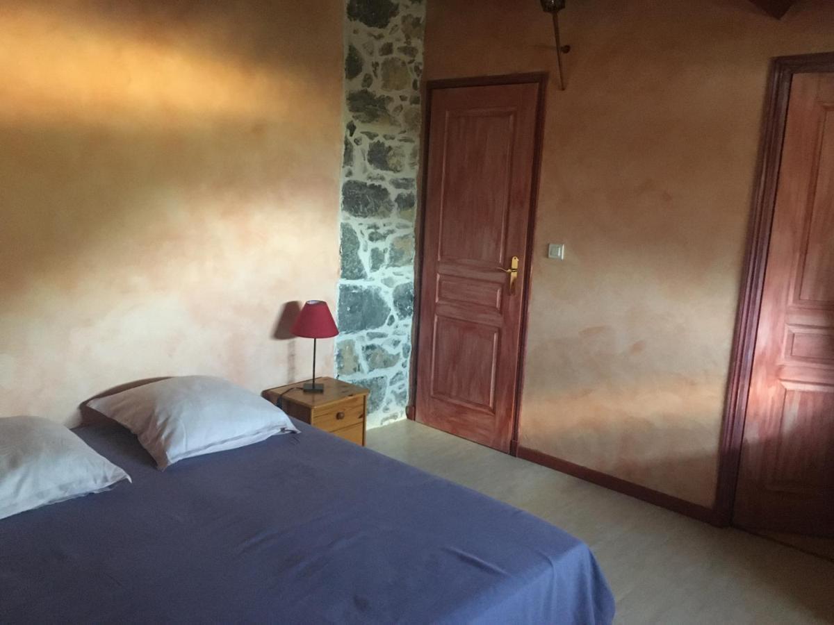 La Pierre Bleue / Chambres D'Hotes Saint-Martin-Vesubie Bagian luar foto